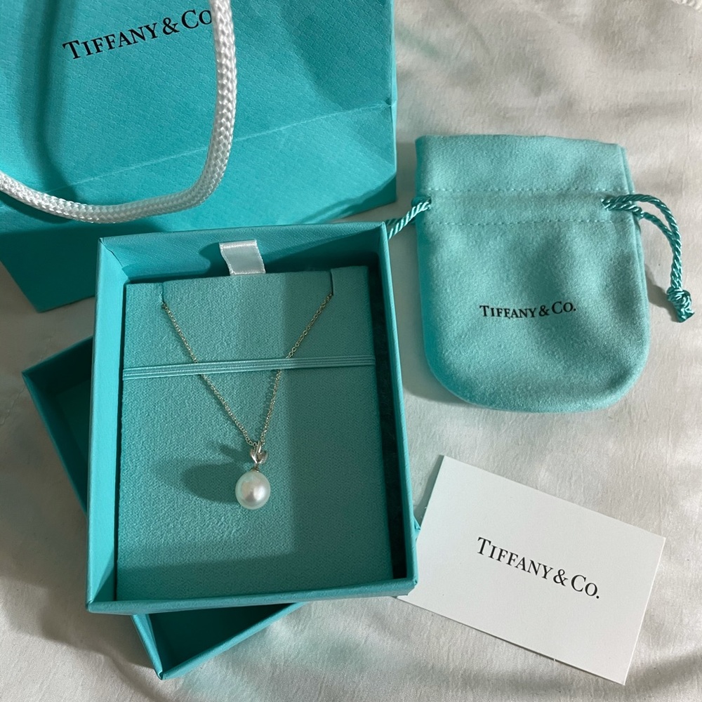 Paloma Picasso Olive Leaf Pearl Pendant